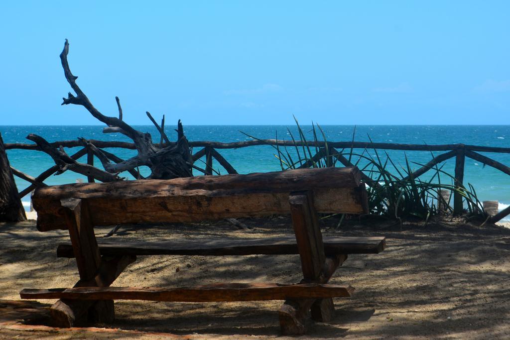 Na Beira Do Mar Pousada Prea Εξωτερικό φωτογραφία